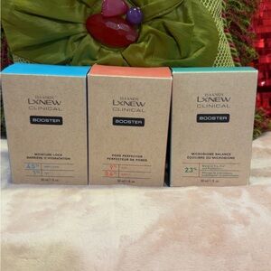 NIB Avon Isa Knox LXNEW Clinical Booster Set - Price is for all 3
